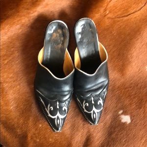 Old Gringo Mules. 8 1/2